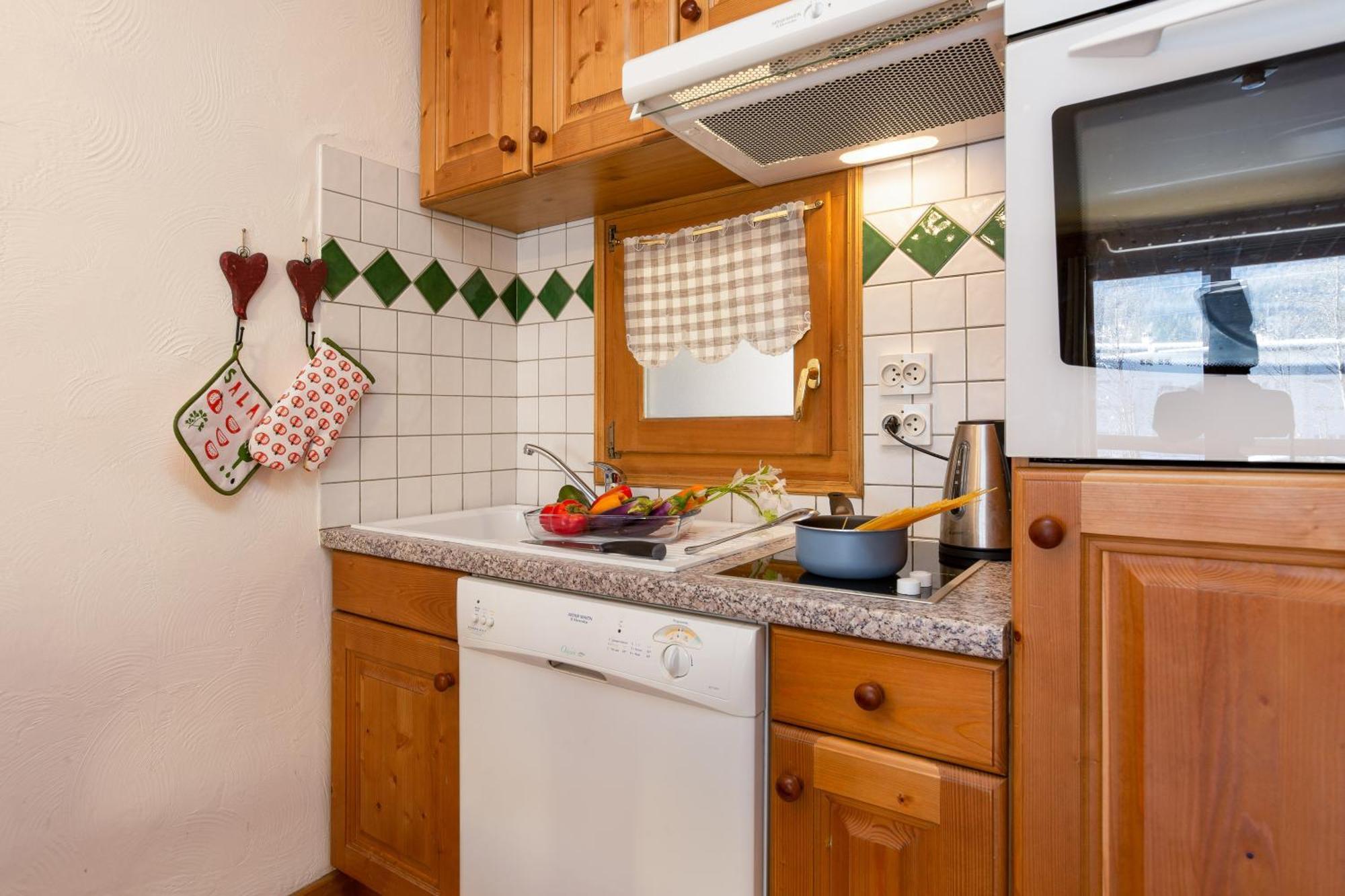 Appartement Les Capucins 22 - Happy Rentals Шамони Екстериор снимка